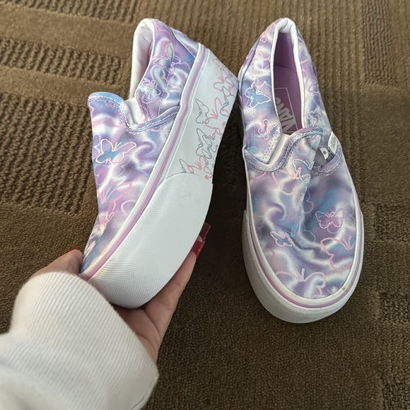 Vans - Picture 3 of 6